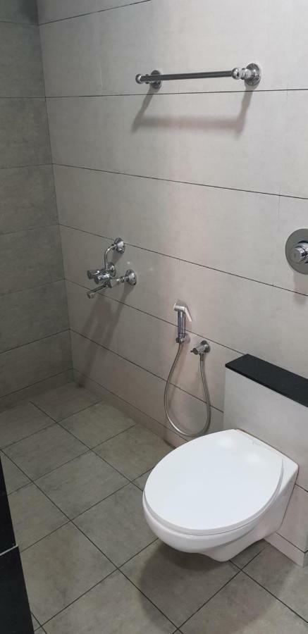 Pgs Inn Kochi Ngoại thất bức ảnh